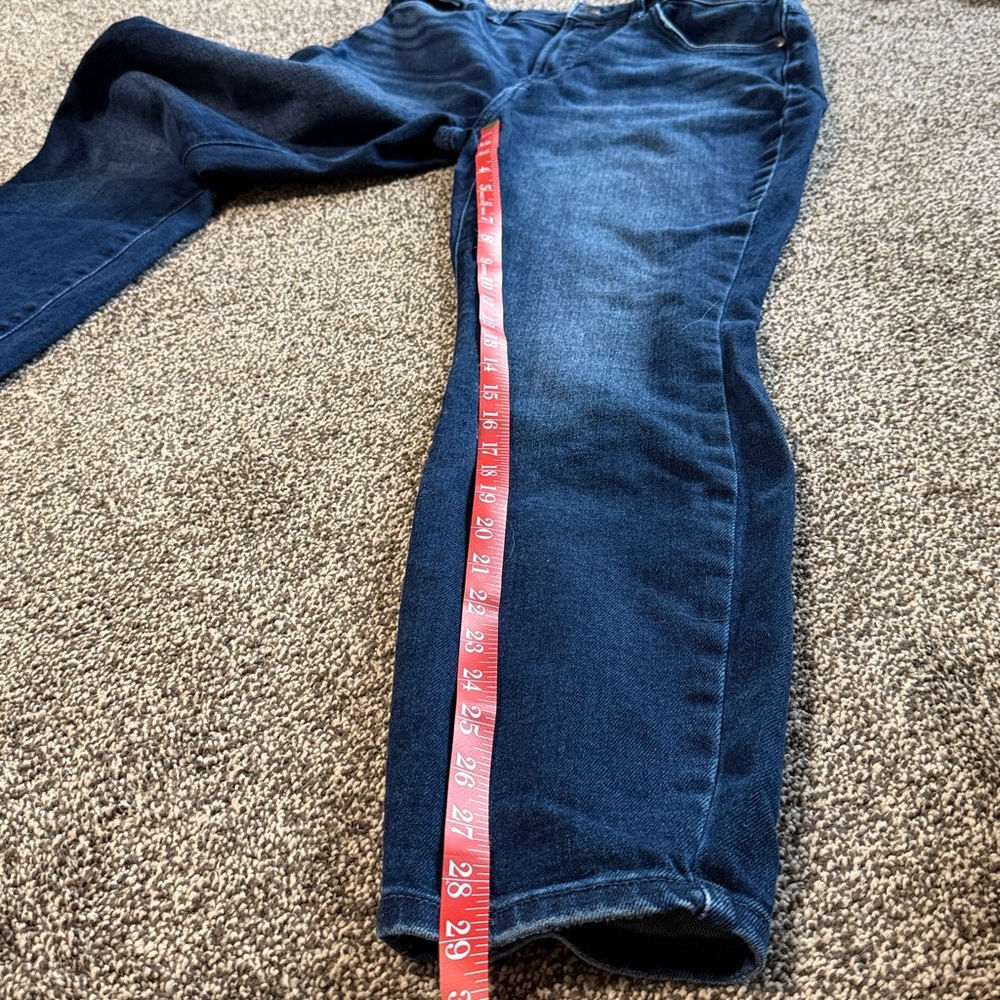 LC Lauren Conrad High Rise Skinny Jeans, SIZE 12, dark wash - Picture 9 of 9